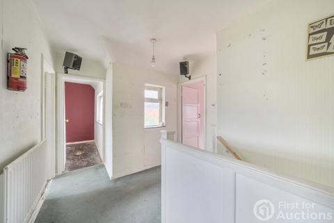 17 Barnfield, Iver, SL0 0AL