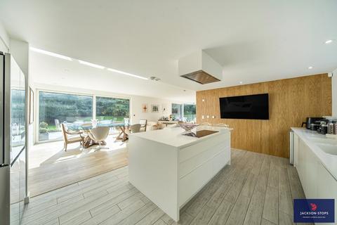 5 bedroom detached house for sale, The Woods, Woburn Road, Heath & Reach, Bedfordshire, LU7