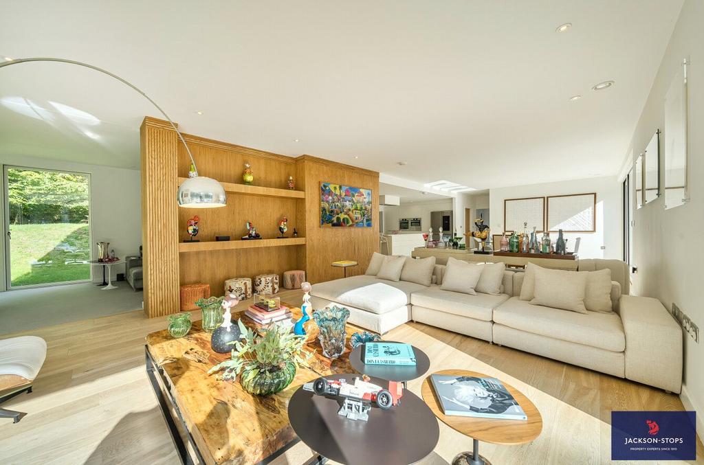 Sitting Area