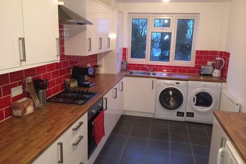 undefined, Burnt Oak Terrace, Gillingham ME7