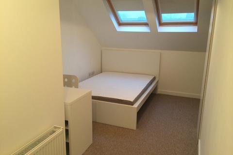 undefined, Burnt Oak Terrace, Gillingham ME7