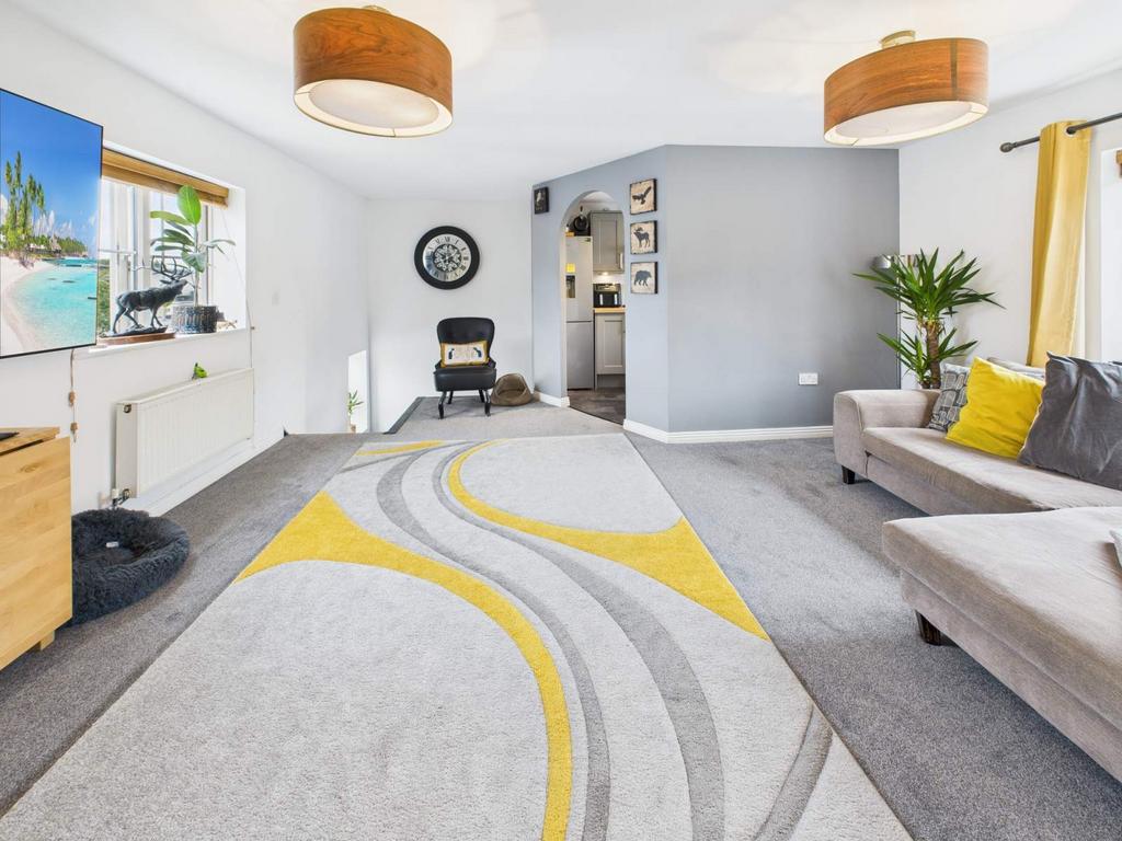 Lounge/Dining Room