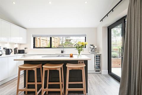 4 bedroom semi-detached house for sale, Amber Meadow, Oakerthorpe, Alfreton