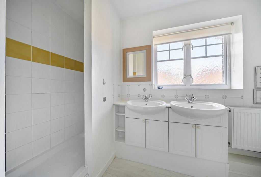 1359092-16-68dbbd...