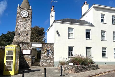 1 bedroom townhouse for sale, 1 High Street, St. Anne, Aderney