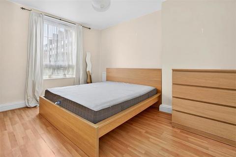 3 bedroom flat to rent, Weston Street, London SE1