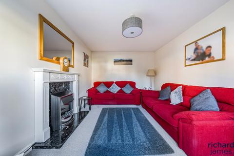 undefined, Polesdon Avenue, Swindon, SN3