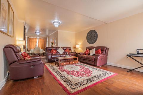 undefined, Loddon Bridge Road, Woodley RG5