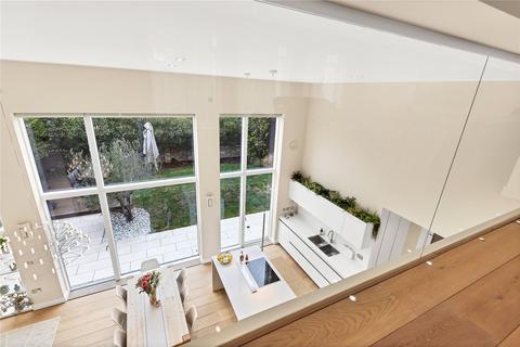 37 Northrop Road, Trumpington, Cambridge, CB2 9DD