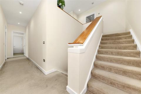 37 Northrop Road, Trumpington, Cambridge, CB2 9DD