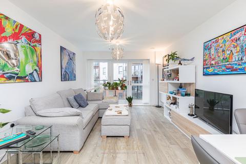 2 bedroom flat for sale, Ifield Road, Crawley RH11