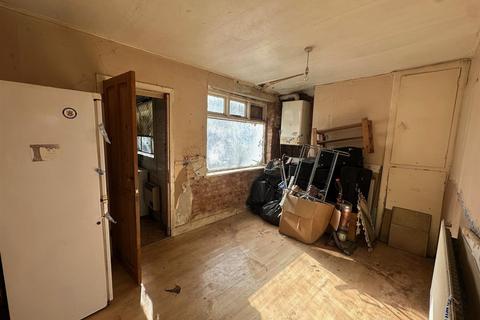 undefined, Southcote Avenue, Feltham