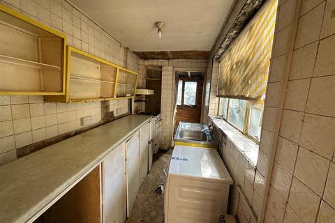 undefined, Southcote Avenue, Feltham