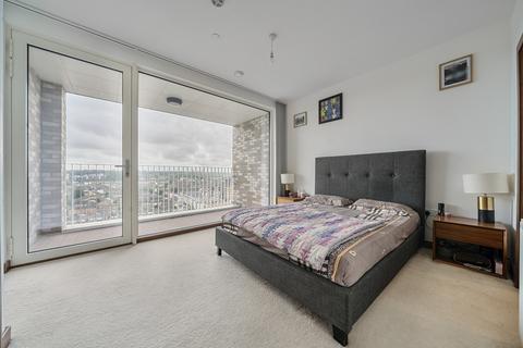 2 bedroom apartment for sale, Telcon Way, Greenwich