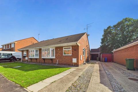 2 bedroom semi-detached bungalow for sale, Oak Drive, Newport