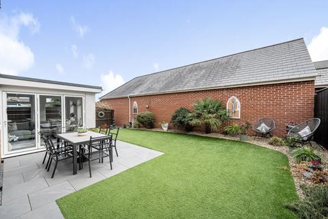 3 Cumberland Drive, Exeter, EX2 7RF