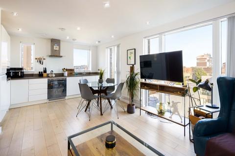 London Lane, London, E8