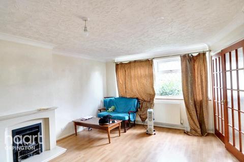 4 bedroom detached house for sale, Paddocks Close, Orpington