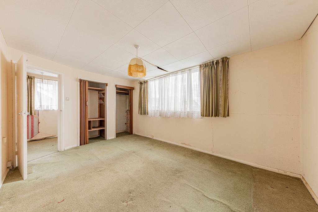 Bedroom One (1)