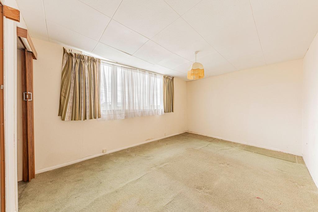Bedroom One (2)