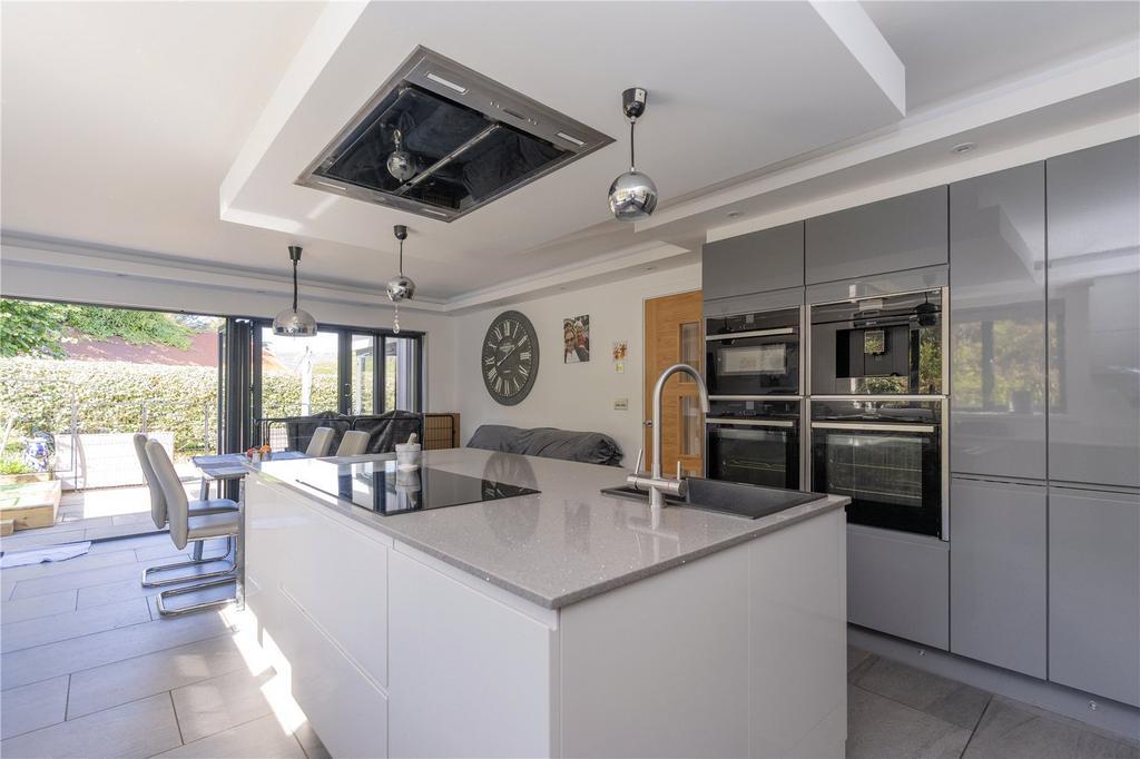 Picture No. 02