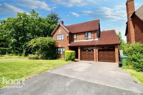 undefined, Holly Spring Lane, BRACKNELL