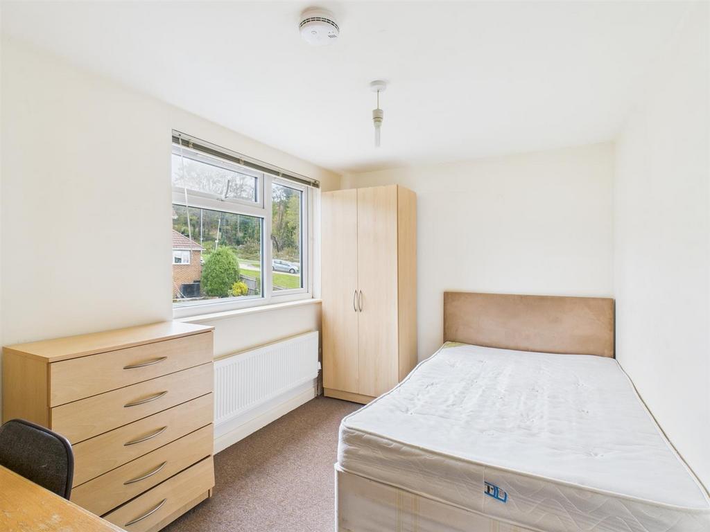 CAM02534 G0-PR0601-STILL012.jpg