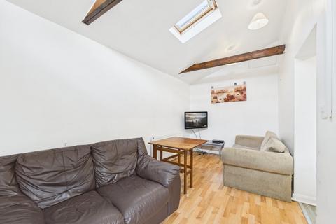 undefined, Woodstock Road, Worcester, Worcestershire, WR2