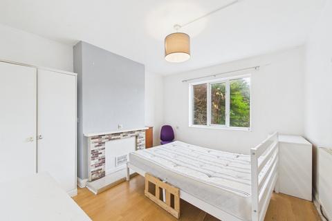 undefined, Woodstock Road, Worcester, Worcestershire, WR2