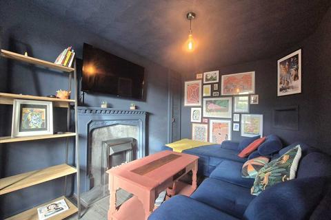 3 bedroom end of terrace house for sale, Porth CF39