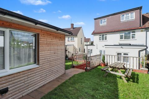 7 bedroom semi-detached house for sale, Prestwick Road, Watford, WD19