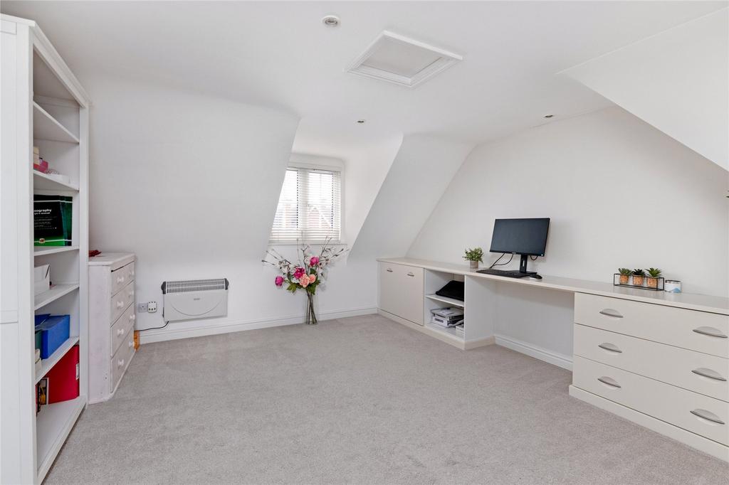 Bedroom/Playroom