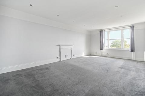 3 bedroom apartment for sale, Belsize Grove, Belsize Park, NW3