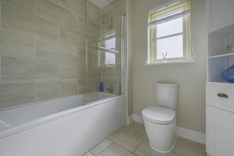 5 bedroom detached house for sale, Nightingale Way, South Cerney