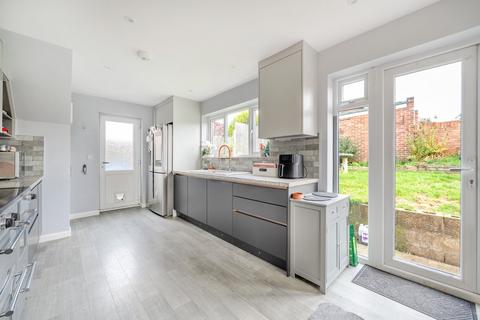 4 bedroom detached house for sale, Broadwater Road, Hampshire SO18