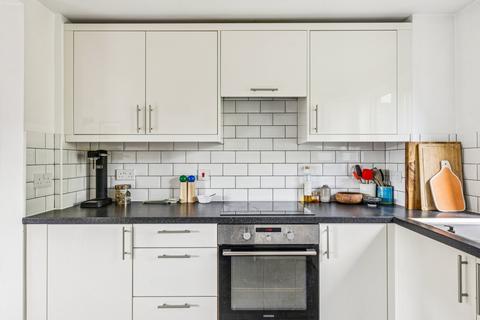 2 bedroom flat for sale, Wornington Road, London, W10