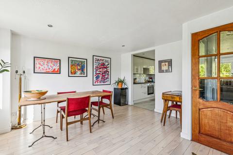 2 bedroom flat for sale, Wornington Road, London, W10