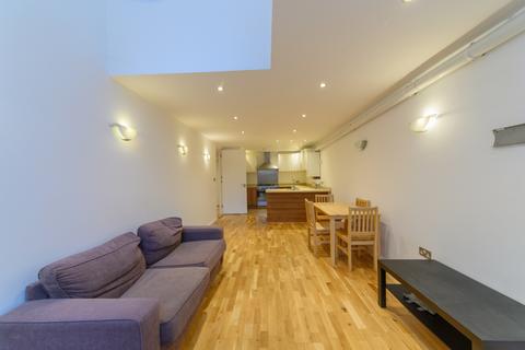 3 bedroom flat for sale, St John's Way, Archway, N19