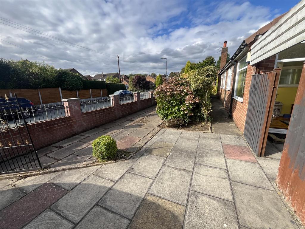 Front Gardens 3
