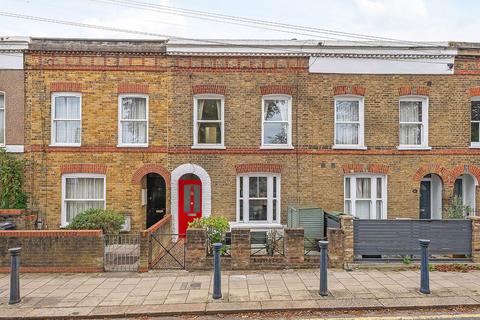 3 bedroom terraced house for sale, Nursery Road, London SW9