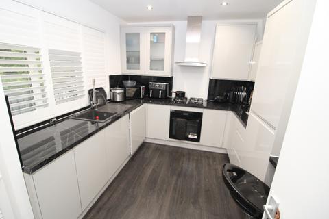 2 bedroom flat for sale, South Ealing, W5