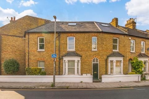 Aboyne Road, London SW17