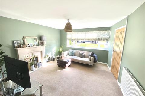 4 Abingdon Place, Potters Bar, EN6 1TF