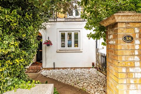 undefined, Courtenay Avenue, South Sutton, SM2