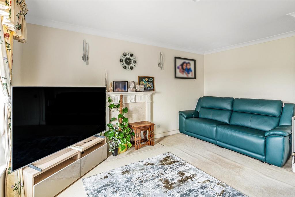 38-Courtenay-Ave-11-copy.jpg