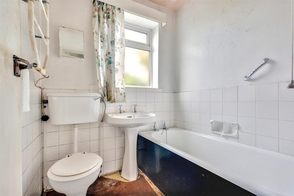 Bathroom.jpeg