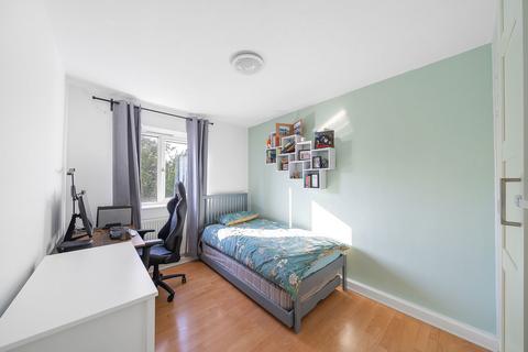 2 bedroom flat for sale, Glen Albyn Road, London SW19