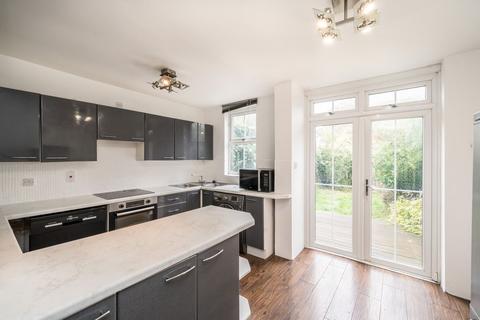 undefined, Tylecroft Road, London