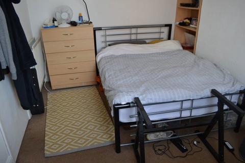 3 bedroom house to rent, 47 Coronation Road, B29 7DE