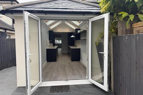 undefined, Brocas Street, Windsor SL4